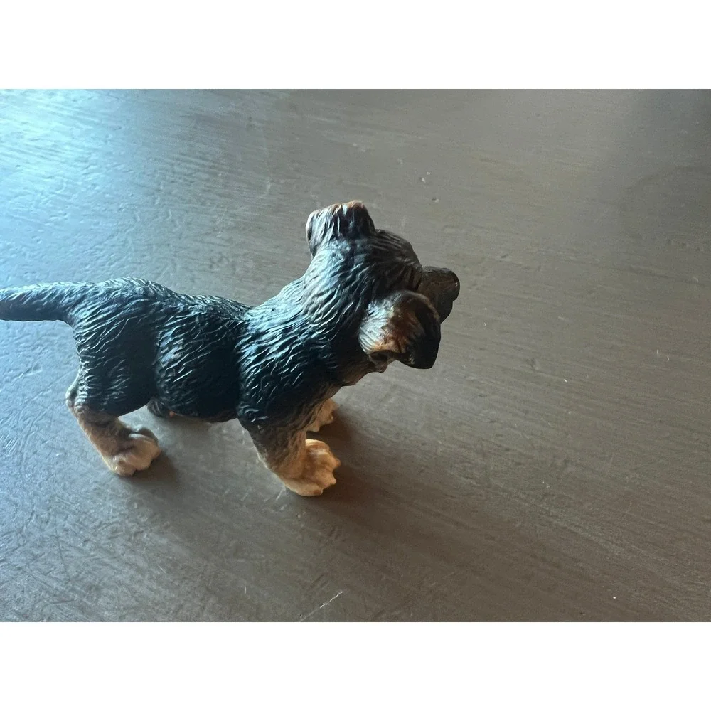 Schleich German Shepherd Puppy 2